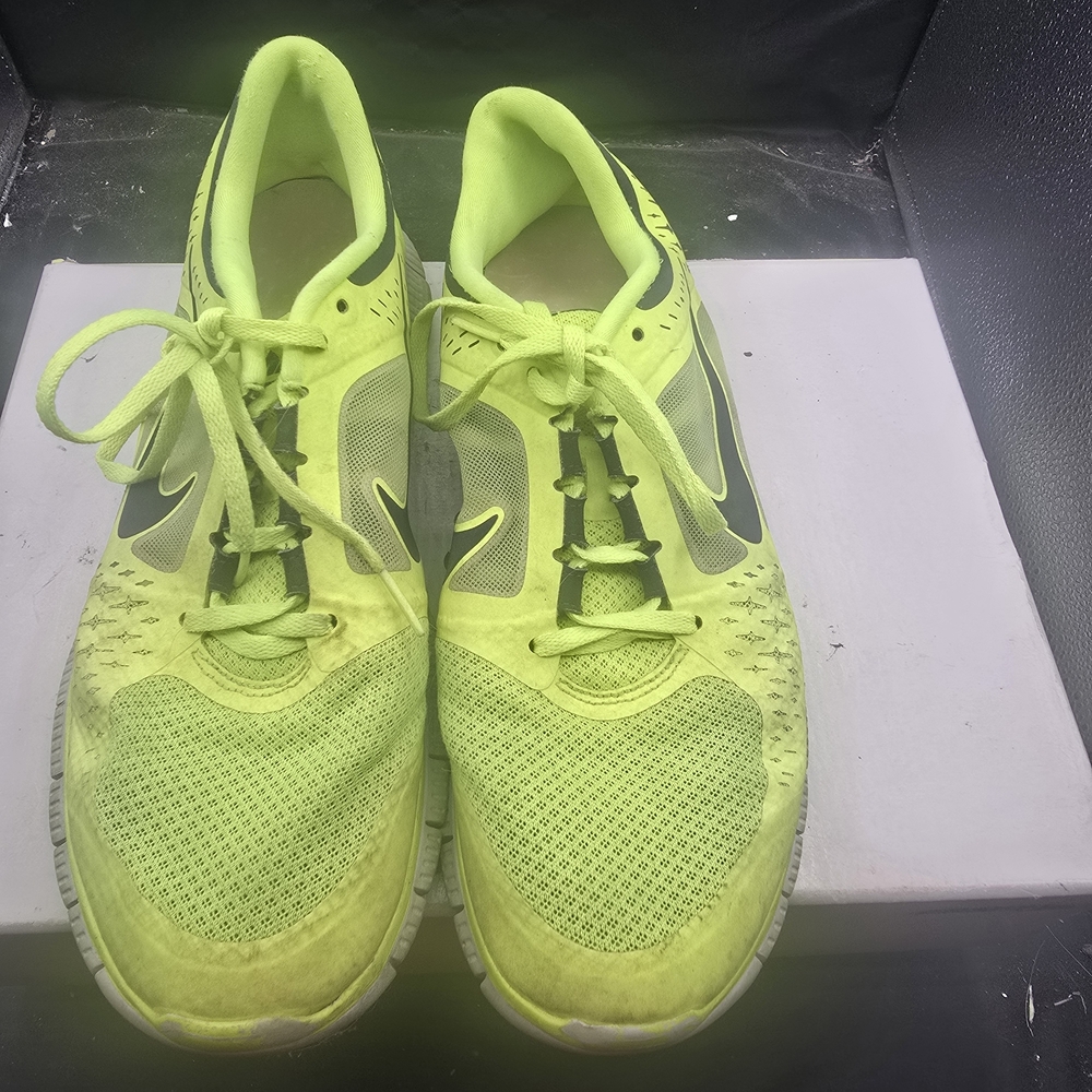 Nike Free Run 3 Neon‎ Green and Black Athletic Shoes Lace Up Men Size 11